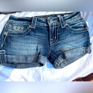 Miss Me Jean Shorts Size 25